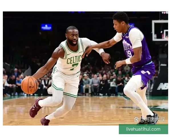 绿军逆转灰熊上演10分绝杀布朗砍三双塔图姆助攻显威