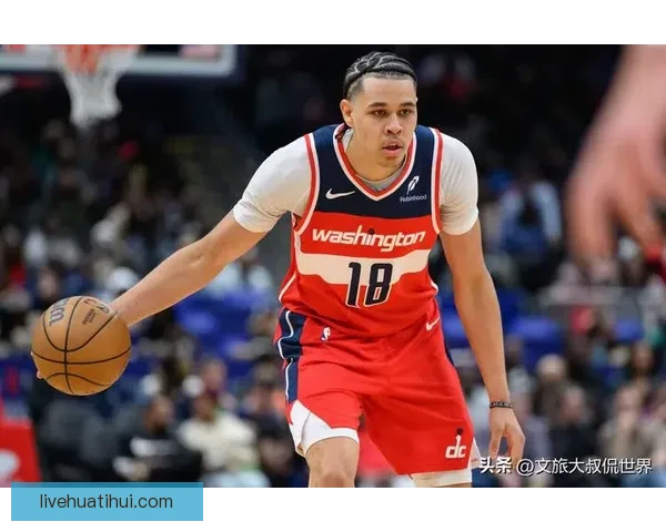 活塞主帅：杜伦进攻端进步惊人 成为球队进攻轴心的核心力量